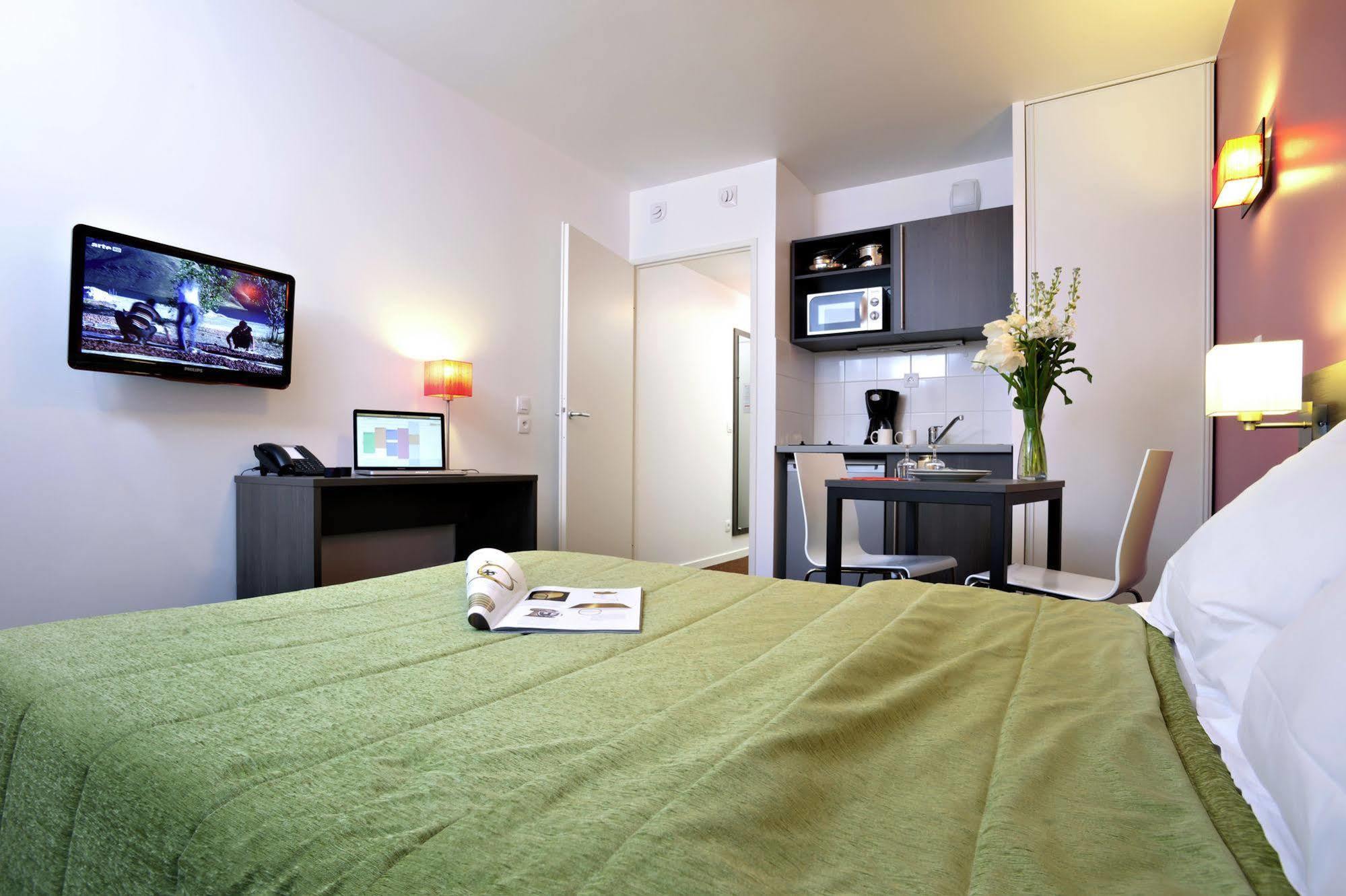 Aparthotel Adagio Access Paris Asnieres Exterior photo